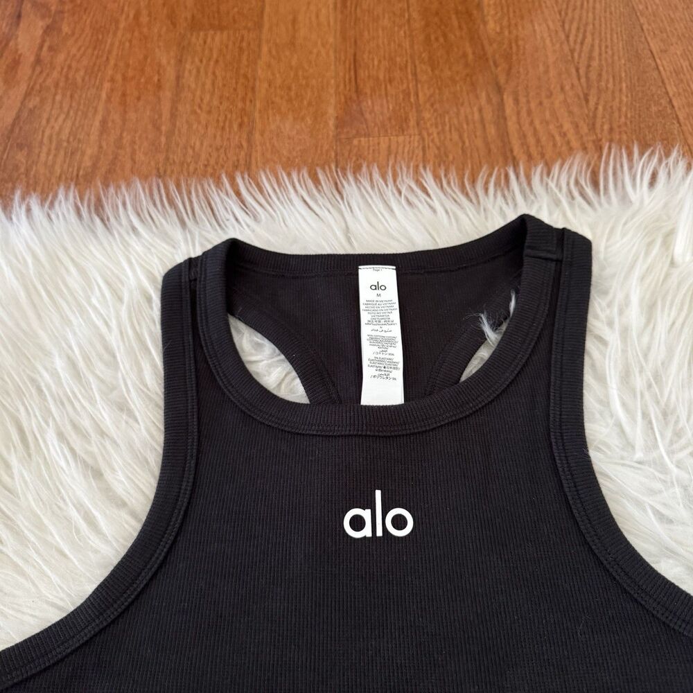 Alo Yoga Aspire Tank Women’s Medium Black White Ribbed Cropped Racerback NWT - Picture 7 of 10